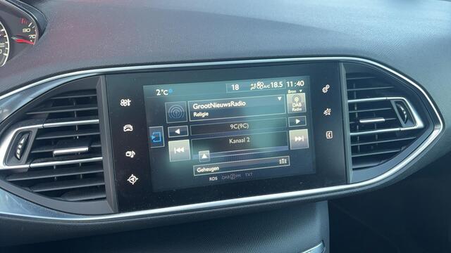 Peugeot 308 SW 1.6 BlueHDI Blue Lease Premium Pack FULL LED / PANORAMADAK / CAMERA / DEALER OH / NAVI / CLIMA / PDC / BLUETOOTH / CRUISE / NL-AUTO