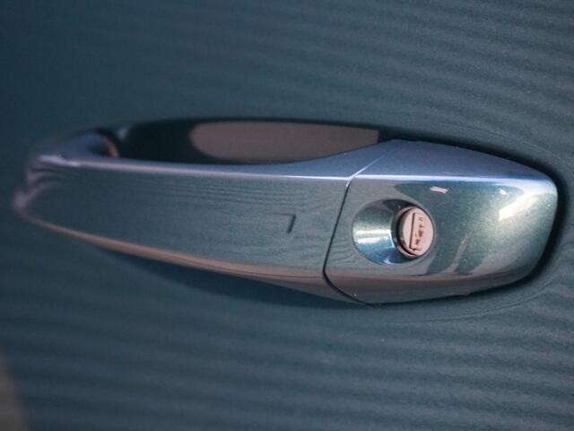 Peugeot 308 SW 1.2 Hybrid 145 e-DCS6 GT 360 camera