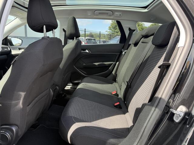 Peugeot 308 SW 1.2 PureTech Blue Lease Executive 2e Eigenaar,Navi,Pano,110pk,Clima,Cruise,6 Bak,PDC,Apple Carplay,N.A.P,APK tot 02-2027