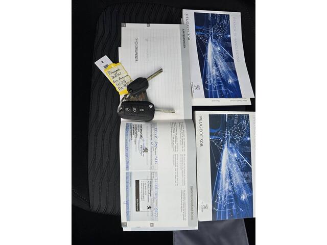 Peugeot 308 SW 1.2 PureTech Blue Lion