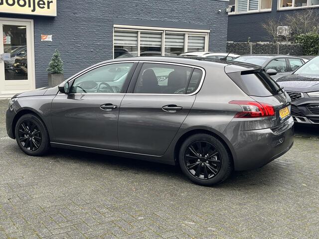 Peugeot 308 1.2 PureTech Allure | NAV. | PANORAMA | APPLE CARPLAY / ANDROID AUTO |