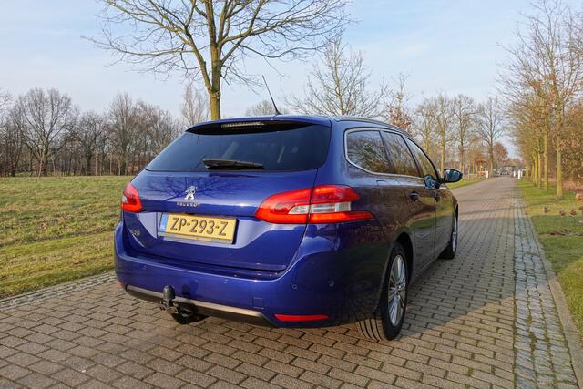 Peugeot 308 SW 1.2 PureTech Allure | Camera | CarPlay | Trekhaak | Automaat | Panodak |
