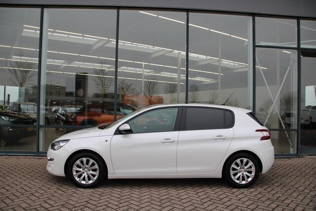 Peugeot 308 1.2 PureTech 110pk Style Airco Navi Panoramadak Dealer onderhouden