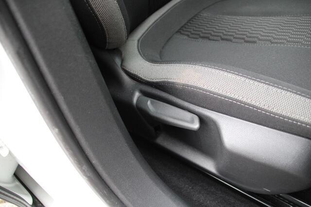 Peugeot 308 1.2 PureTech 110pk Style Airco Navi Panoramadak Dealer onderhouden