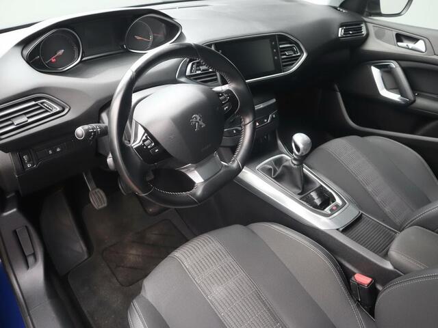 Peugeot 308 1.2 PureTech Allure | Clima | Cruise | Apple Carplay/Navi | PDC |