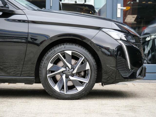 Peugeot 308 SW 1.2 PureTech Allure Pack Business | TREKHAAK | CAMERA | NAVIGATIE |