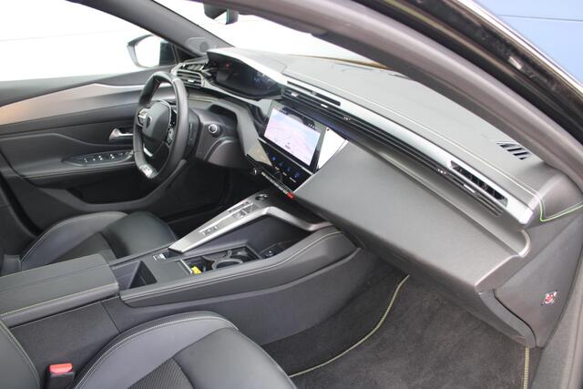 Peugeot 308 SW 1.6 Plug-in Hybrid 225 GT Automaat Airco Navi Camera Carplay Zeer mooi