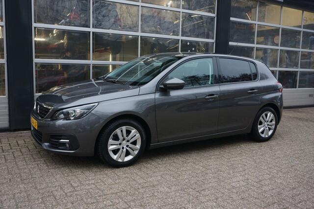 Peugeot 308 1.2 PureTech Blue Lease Executive Avantage