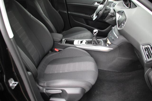 Peugeot 308 SW 1.2 PureTech 130pk Allure