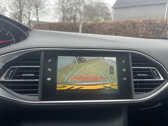 Peugeot 308 1.6 BlueHDi Lane assist Camera Panorama Led