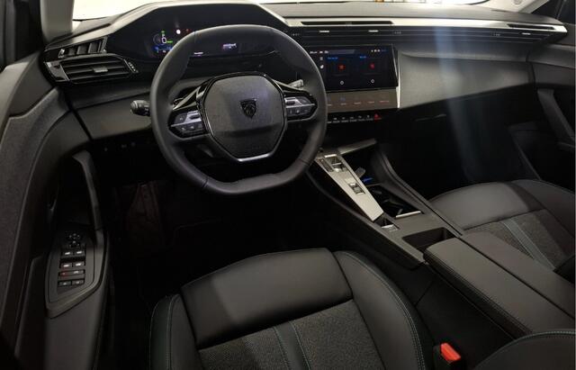 Peugeot 308 SW 1.6 Plug-in Hybrid 180 Allure Avantage 360 Camera / Navigatie / Lage km stand