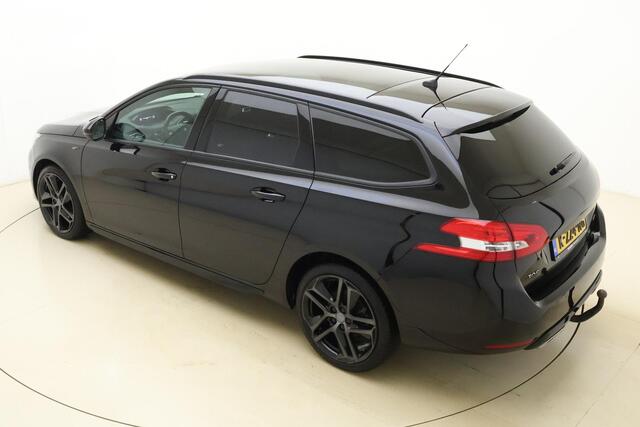 Peugeot 308 SW 1.2T Blue Lease GT | 130PK | trekhaak | Stoelverwarming | Start/Stopknop | Panorama Dak | Massagestoelen | Alcantara Bekleding | Adaptieve Cruise Control |