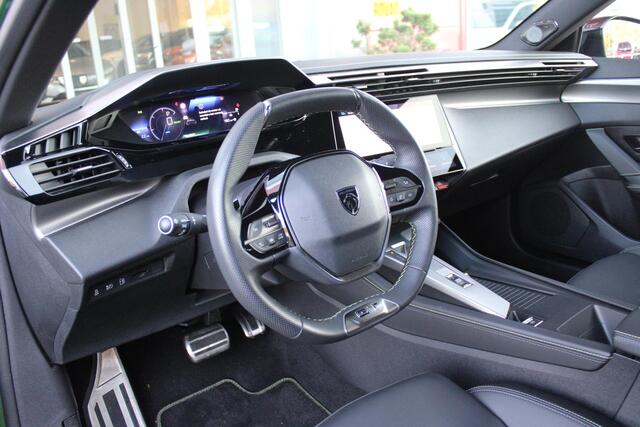 Peugeot 308 1.6 HYbrid 225PK AUTOMAAT GT PACK BUSINESS | PANO DAK | FOCAL AUDIO | FULL LED KOPLAMPEN | MASSAGE STOELEN | STOEL/STUUR VERW. | NAVIGATIE | CAMERA | ADAPTIVE CRUISE | DODEHOEK BEWAKING | DRAADLOZE TELEFOONLADER | KEYLESS ENTRY |