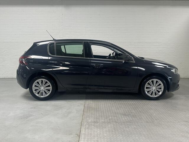 Peugeot 308 SW 1.2 PureTech Allure CLIMA/ CRUISE/ NAVI / ELK.PAKKET Dis.rim bij 95951km vervangen