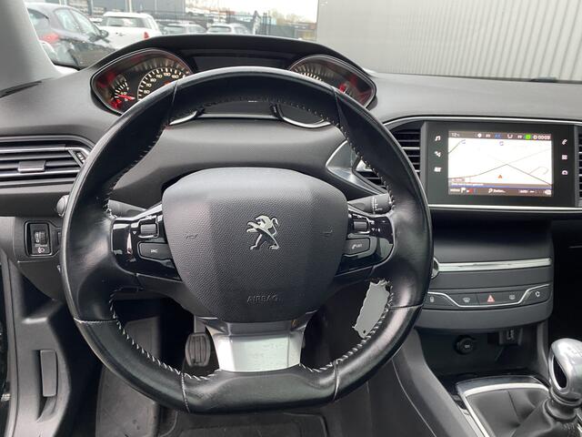 Peugeot 308 SW 1.2 PureTech Blue Lease Executive Clima, Pano, Navi, CC, PDC, LM, Trekh, nw. APK - Inruil Mogelijk -