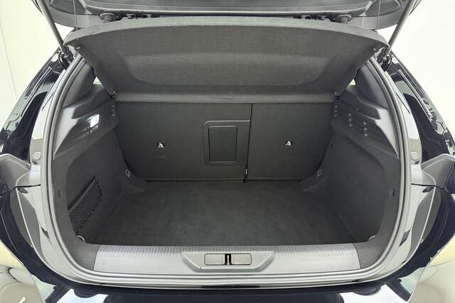 Peugeot 308 1.2T 130pk Allure | Achteruitrijcamera | Apple carplay | Electronic climate control | Navigatiesysteem |