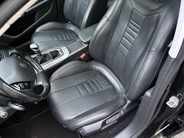 Peugeot 308 SW 1.2 PureTech Blue Lease Premium / LEER / XENON / NAVI / 124dkm! NAP!