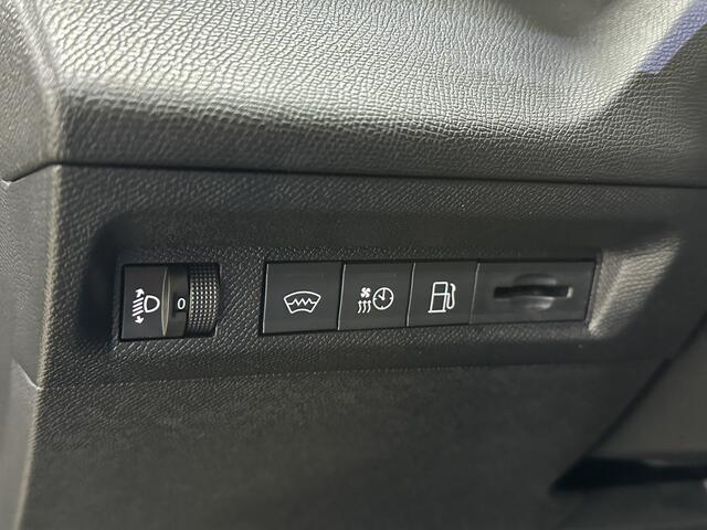 Peugeot 308 1.6 Plug-in Hybrid 180 Allure | Acc | Camera | Winter pack |