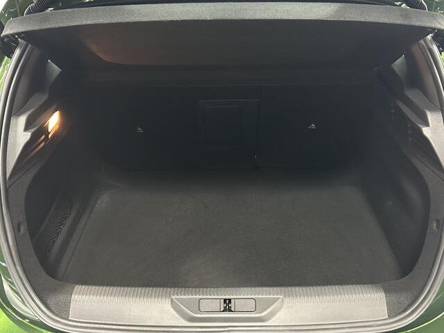 Peugeot 308 1.2 PureTech Active Pack Business Navi Clima Apple Carplay Cruise Stoelverwarming Leder/stof