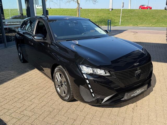 Peugeot 308 1.2 PT 130PK SW ACT. PACK BNS AIRCO NAVI LMV VIRTUAL.