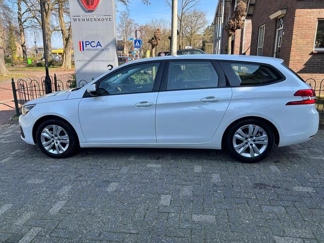 Peugeot 308 SW 1.2 PureTech Blue Lease Active