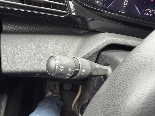 Peugeot 308 SW 1.2 Turbo 130PK Active Pack Business | Trekhaak 1250KG | LED verlichting | Draadloos Apple Carplay / Android Auto | Multimediascherm | DAB | Parkeersensoren | Lichtmetalen Velgen | Cruise Control | Stoel & Voorruitverwarming |