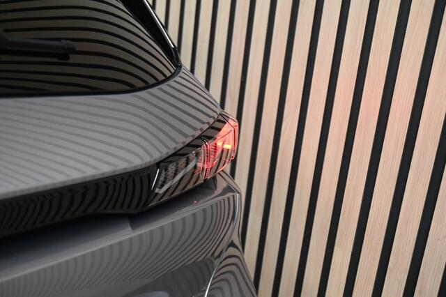 Peugeot 308 Hybrid 145 GT | PANO | ACC | FOCAL