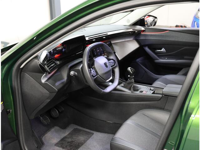 Peugeot 308 130PK Allure | AppleCarPlay/AndroidAuto | Adaptive Cruise Control | LEER/Stof | Camera | Keyless | LED lampen | Navigatie | 17"LMV | Armsteun | Keyless | Privacy Glass | Isofix |