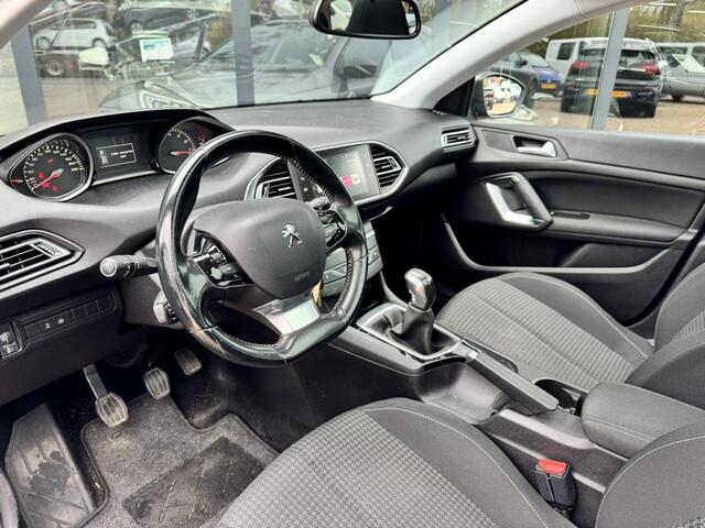 Peugeot 308 SW 1.2 PureTech Executive*Panorama*Navigatie*EXPORT/EX.BPM*