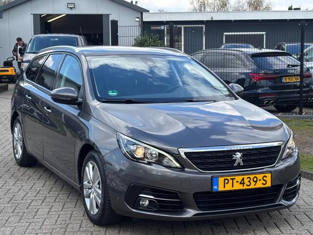 Peugeot 308 SW 1.6 BlueHDI Executive 2017 Panoramadak Trekhaak