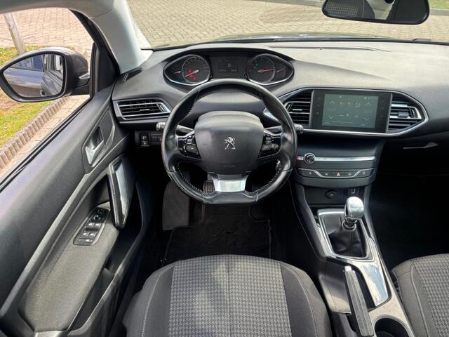 Peugeot 308 SW 1.6 BlueHDI Executive 2017 Panoramadak Trekhaak