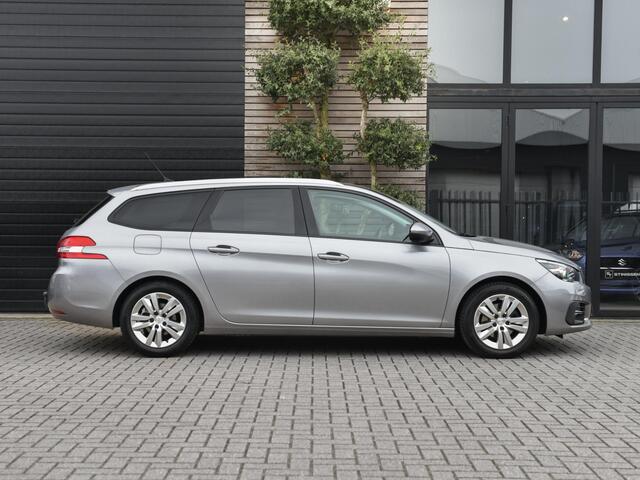 Peugeot 308 SW 1.2 PureTech Blue Lease Executive Leren bekleding Panoramadak Cruise Clima