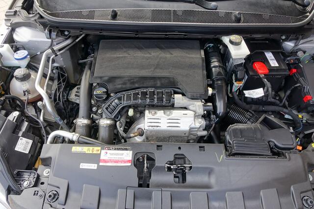 Peugeot 308 SW 1.2 PureTech Blue Lease Executive, keurige auto, panoramadak