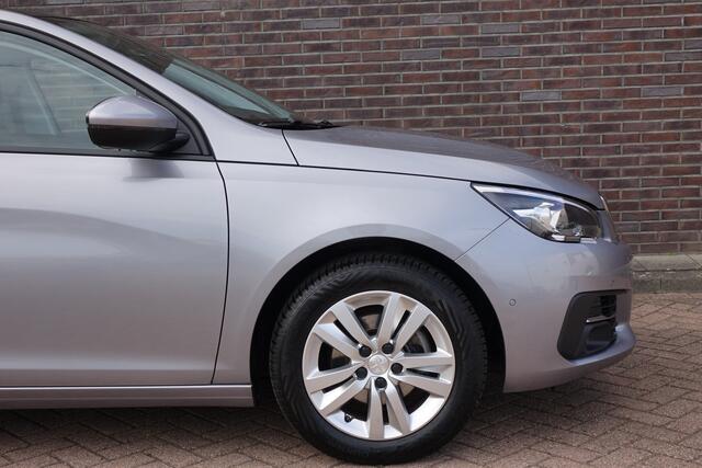 Peugeot 308 SW 1.2 PureTech Blue Lease Executive, keurige auto, panoramadak