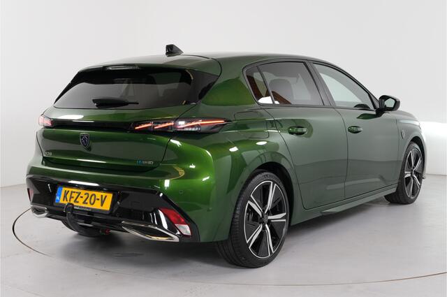 Peugeot 308 1.6 Plug-in Hybrid 225 GT | Trekhaak | Camera | Stl. verw. |