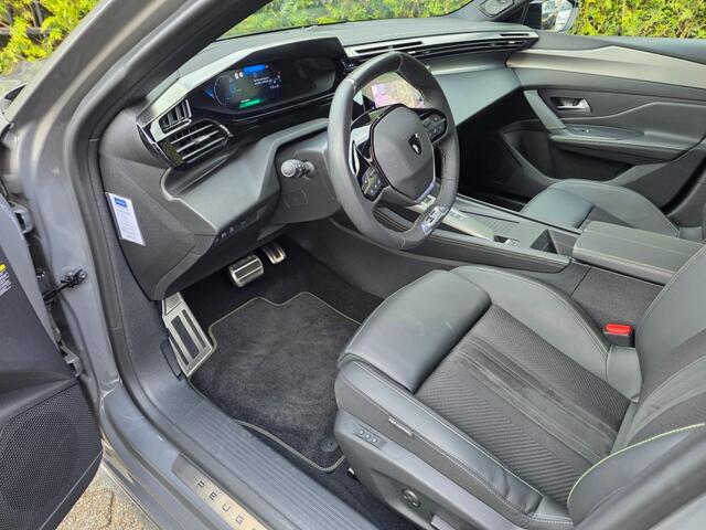 Peugeot 308 1.6 Plug-in Hybrid 180 GT 360 Massage Nieuwstaat