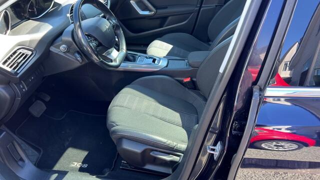 Peugeot 308 1.2 Pure tech blue lease Premium AUTOMAAT