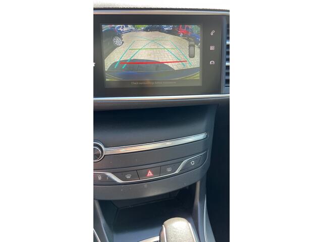 Peugeot 308 1.2 Pure tech blue lease Premium AUTOMAAT