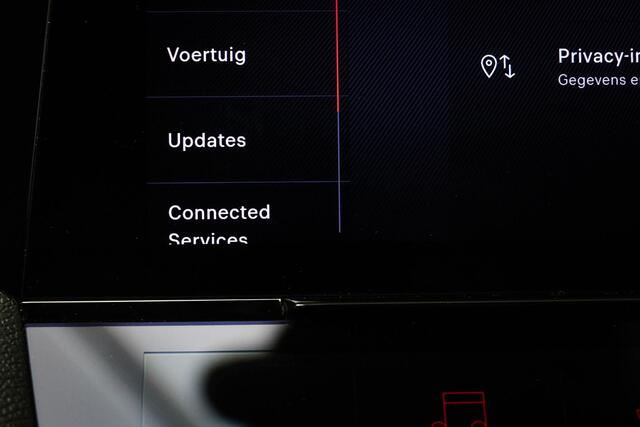 Peugeot 308 1.2 PureTech Allure Pack Business | ERGO COMFORT | CONNECTED SERVICES | DRAADLOZE LADER | STOELVERWARMING | CAMERA