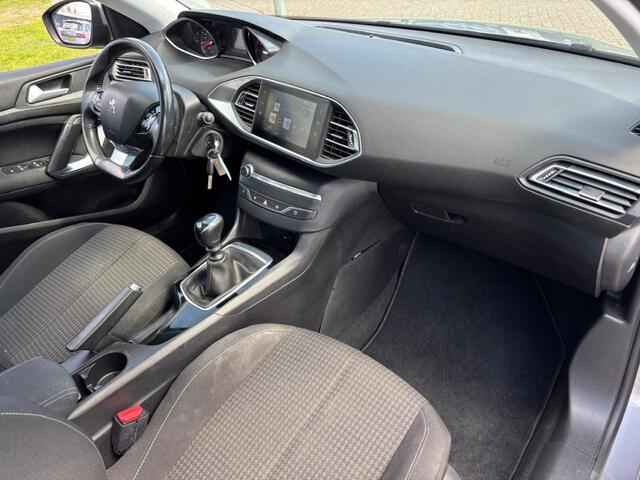 Peugeot 308 SW 1.2 Benzine 2020 Trekhaak Navi Dealer OH