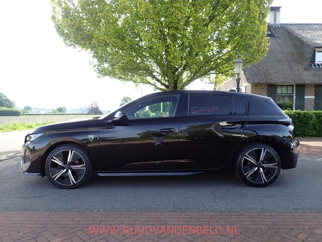 Peugeot 308 1.2 PureTech GT / CARPLAY / CAMERA / ACC / KEYLESS