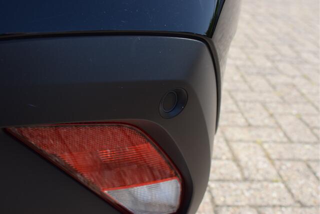 Peugeot 308 SW 1.6 Plug-in Hybrid 180 Active Pack Business | Trekhaak | NL-Auto | Navi | Camera
