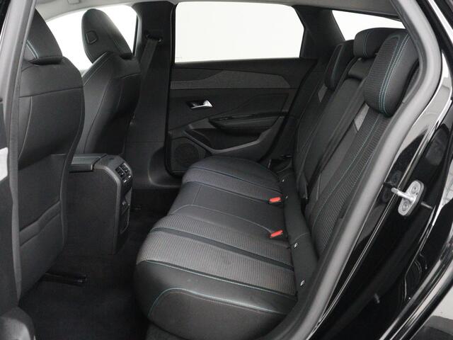 Peugeot 308 1.6 HYbrid 180 Allure Pack Business | SOH 92,4% | Stoelverwarming | Adaptive cruise | Carplay | Half leder | Navigatie | Camera | keyless | Full LED | PHEV | Plug In