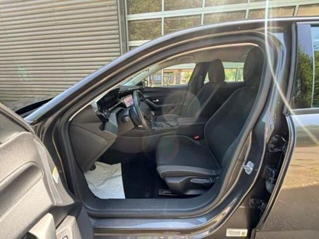 Peugeot 308 SW 1.2 BUSINESS 130 PK NAVI 1e EIG. GARANTIE 10-2032* SLECHTS 27.000 KM. NL AUTO! PDC. APPLE CARPLAY & ANDROID AUTO .