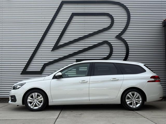 Peugeot 308 SW 1.2 PureTech Blue Lease Executive 2e Eigenaar|Navi|Clima|Cruise|Pano|Trekhaak|Carplay|PDC V+A|D-riem vv in2024|N.A.P|APK tot 04-2027