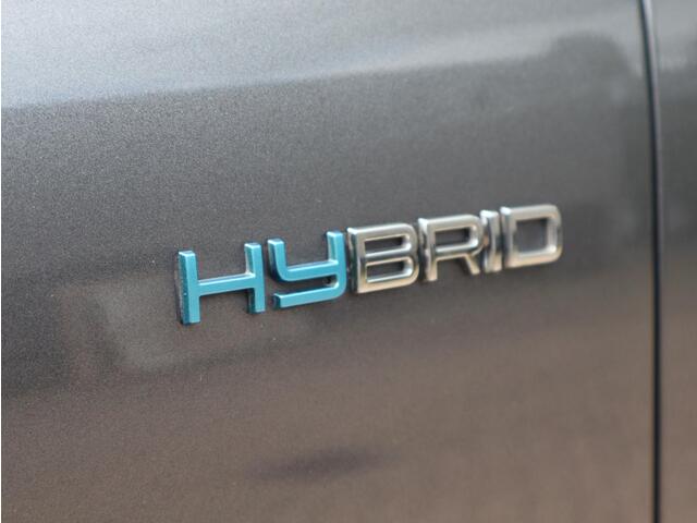 Peugeot 308 SW 1.6 HYbrid 180PK AUTOMAAT Allure Pack | NAVI | CAMERA | STOELVERW. | AGR STOEL | VOORRUIT VERW. |