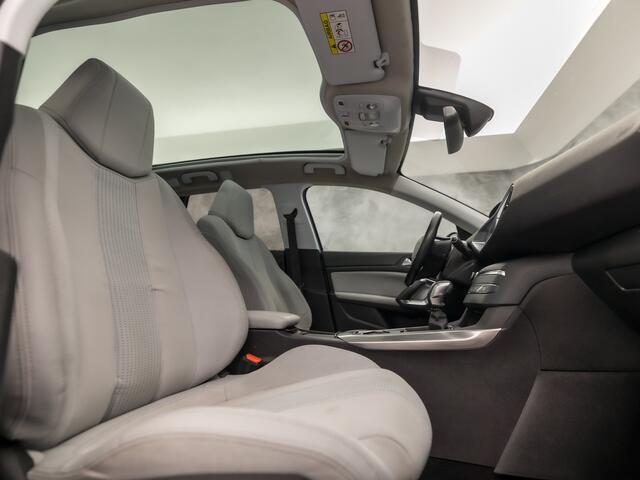 Peugeot 308 SW 1.2 PureTech Premium Sport Automaat 131Pk (PANORAMADAK, APPLE CARPLAY, GROOT NAVI, LEDER, 360 CAMERA, SPORTSTOELEN, CRUISE, KEYLESS, NIEUWE APK, NIEUWSTAAT)