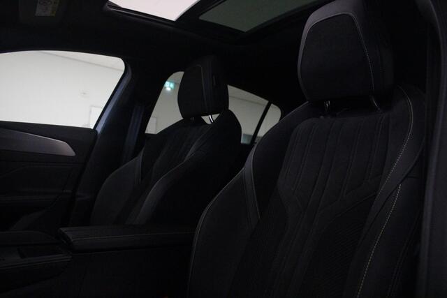 Peugeot 308 1.2 Hybrid 145PK AUTOMAAT GT | PANORAMA SCHUIF/KANTEL DAK | AFNEEMBARE TREKHAAK | NAVIGATIE | SENSATION PACK: FOCAL HIFI SYSTEM (PREMIUM HIFI SYSTEEM MET 10 SPEAKERS)/DRAADLOZE TELEFOONLADER | 360° VISION & DRIVE ASSIST PLUS PACK: ACHTERUITRIJCAMERA 360° 