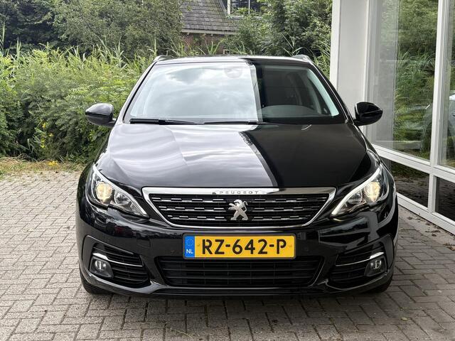 Peugeot 308 SW 1.2T 130pk Automaat Allure | Trekhaak | Dealeronderhouden | Panoramadak | Apple Carplay/Android Auto | Parkeersensoren