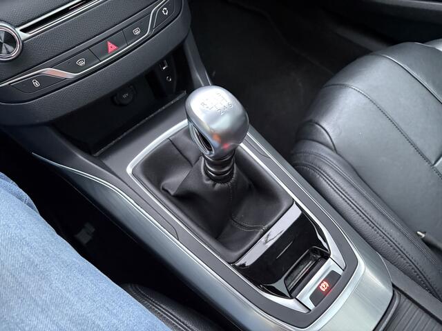 Peugeot 308 SW 1.2 PureTech Blue Lease Premium / LEER / XENON / NAVI / 124dkm! NAP!